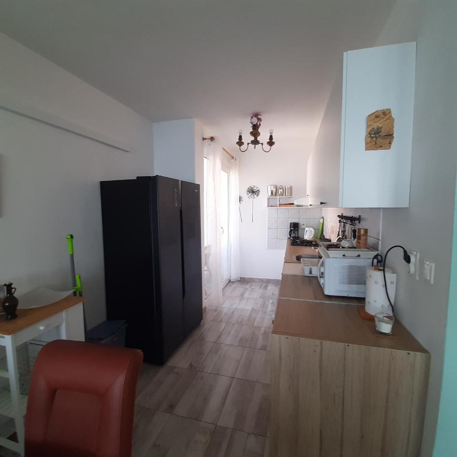 Apartments Milina Omiš Esterno foto